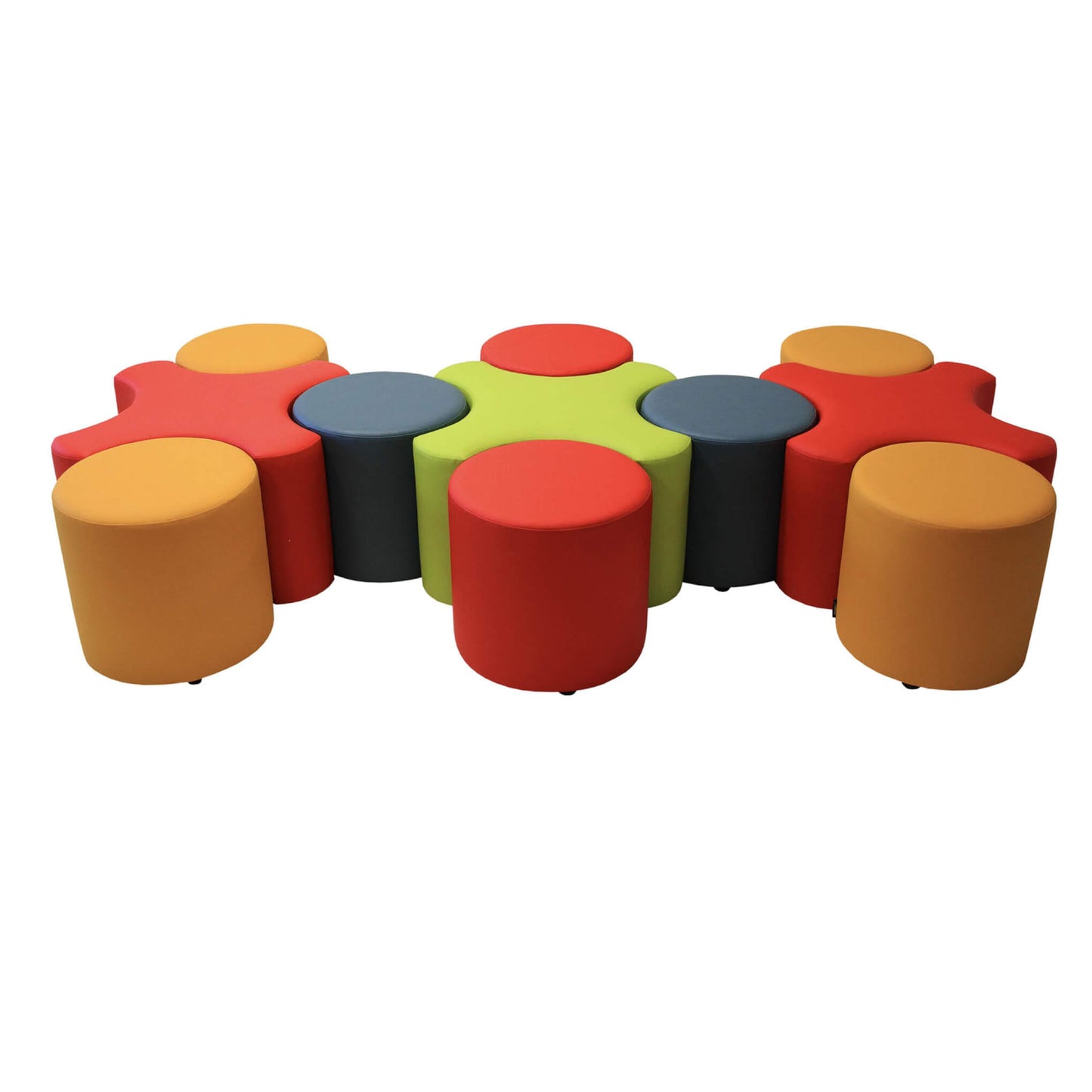 Minkštų baldų gamyba darželiams, darželio baldai, minkštasuolių komplektas darželiui, minkštas pufas, pufas darželiui, žaismingi baldai darželiui, minkšti baldai vaikų darželiui