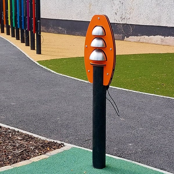 Kūrybinė muzikinė zona darželio kieme su grojamaisiais moduliais