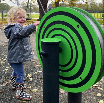 Darželio muzikinis komplektas su skirtingo garso mušamaisiais paviršiais